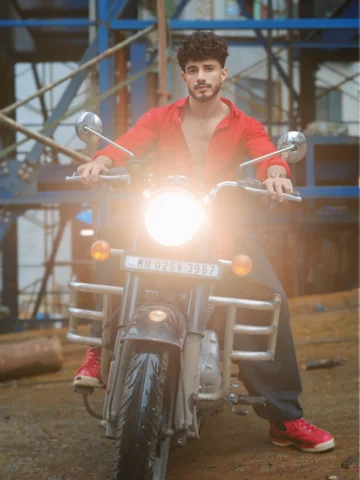 Alhamdulillah Added- Royal Enfield Classic 350 ❤️

#aamirarab22 #bulletlovers❤️ 