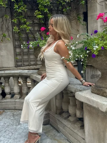 A beautiful day with @ohpolly 🤍