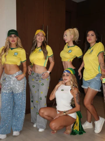 Trouxemos sorte pro Brasilzão, aceitem. 😜🇧🇷✨