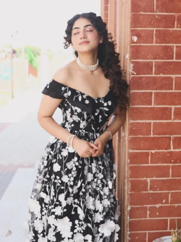 🖤

📸- @rohit.rock.raj