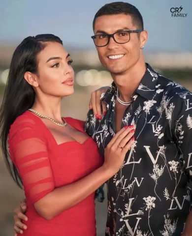 Ronaldo and Georgina😍✨♥️

Greatest of all time cristiano Ronaldo🐐👑

@cristian