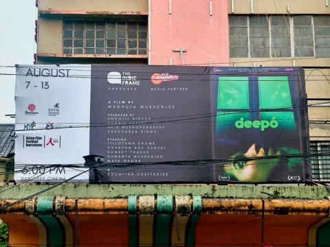 Deep 6 by @madhuja_m now playing in Basushree in Kolkata.

Set against the backd