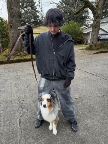 he’s trying his best to make that mf look vicious