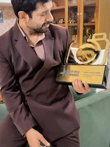 Excellence in Acting (Drama) - Hello Bachhon !!

Grateful that Hello Bachhon is 