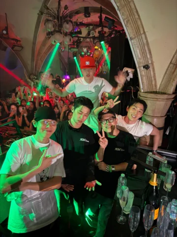 아직까지도 여운이 남아있는 wasted night tokyo & kyoto
불러주셔서 감사합니다 
HBK 2주도 안남았어