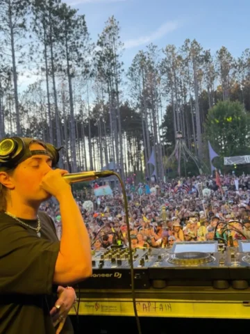 Electric Forest that debut was so special😭⚡️🌳

Thank you to everyone that show