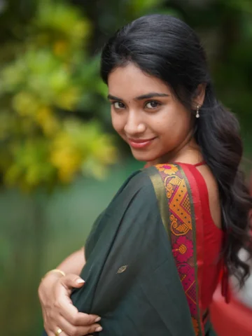 Amma’s saree always holds a different emotion🤍

Thank you so much for all your 