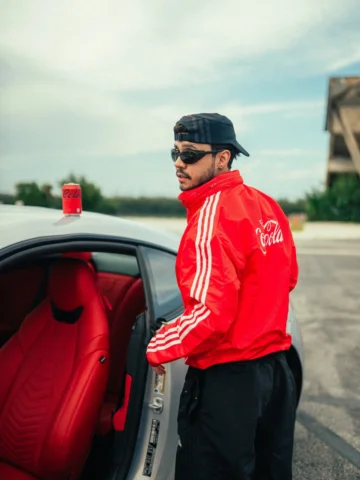 Mis favoritas sacaron collab 😮‍💨 
@adidasco  x  @cocacolacol 

📸: @erickferna
