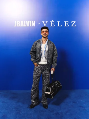 Primer día de Colombiamoda 
Presentes en el desfile de apertura @jbalvin x Vélez