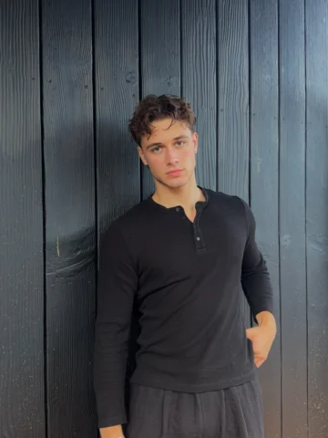 all black it is :)