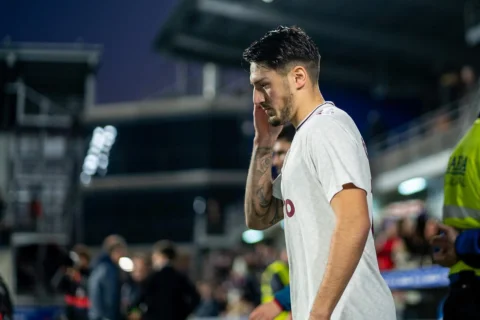 Gran partido ayer fuera de casa! +3 ✅
El viernes Ipurua! 🏟️💪🏼