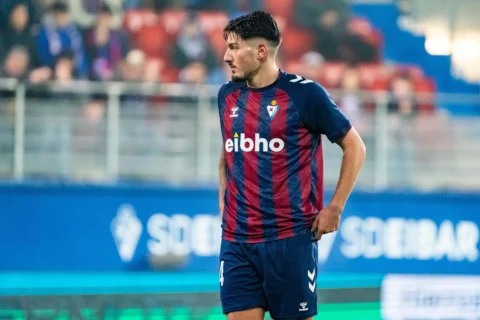 Gran partido ayer de todo el equipo, seguimos sumando de 3! ✅