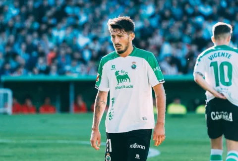 Gran partido ayer de todo el equipo! +3 
Gracias afición, una vez más, sin palab