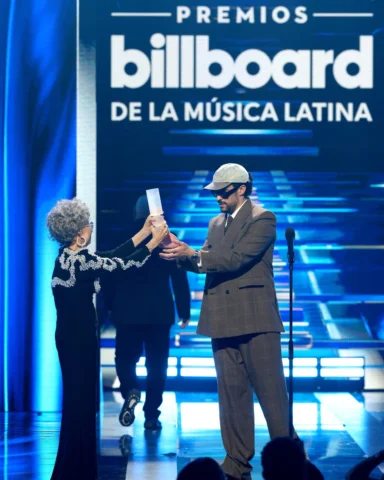 Throwback pa’ Miami hace par de semanas en los Premios @latinbillboards… ¡Vamo’ 