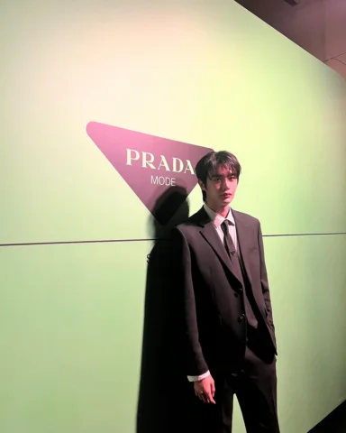 @prada
_
#prada #pradamode