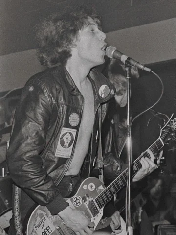 A few very cool pics of @jakeburnsnufc - let me know who took them if you know! 