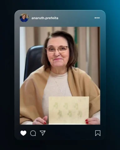 O pingente com a notinha musical nasceu como uma pequena representação da música