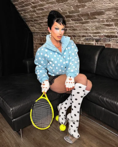 West End Gurrrll 👀
🎾🧾☎️
Lily in LDN with @itsjustbones as Madeline ❤️‍🔥