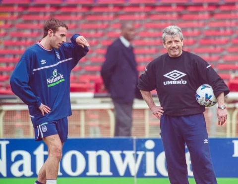 So sad to hear about the passing of one of my footballing heroes and predecessor