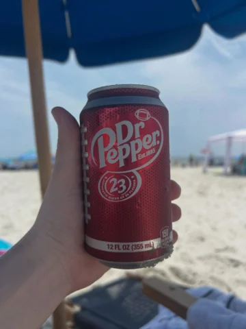 Beach pepper 🤤
7/27/26 1:51pm

#drpepper