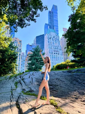 Nada para después 🙂‍↔️

Caminado por NY en sandalias 🩴 Jajaj