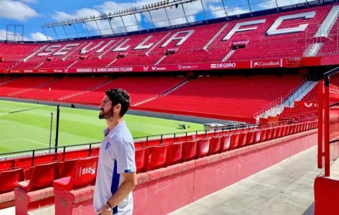 ¡isco vuelve a vestir de blanco! 
esta vez su etapa será junto al @sevillafc 

e