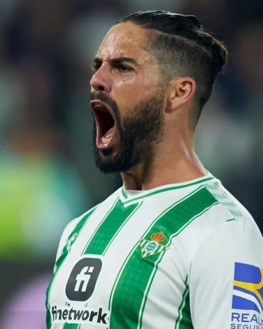 ¡Feliz cumpleaños al único e inigualable… ISCO ALARCÓN! más conocido como… MAGIA
