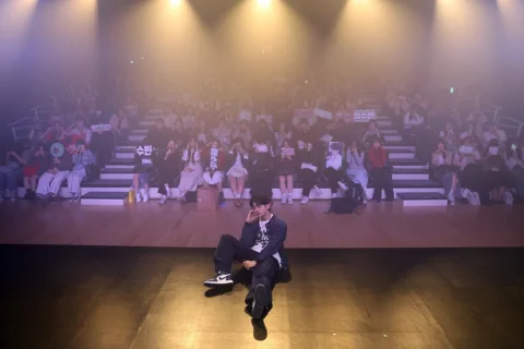 7월을 시작으로 작은 것 하나하나 준비해왔는데,
어느덧 ‘체리랑숩이랑’이 끝난 지 일주일이 돼 가요.
다들 다시 각자의 위치에서 행복한 하루를 