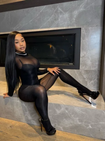You either at the table or on the menu🍽️ @theblasianncollection 
NEW! Skin Tigh