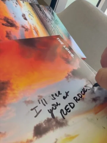 Highs and lows signed vinyls drop tomorrow. 3pm ET @onlysteves 4pm OS free tier 
