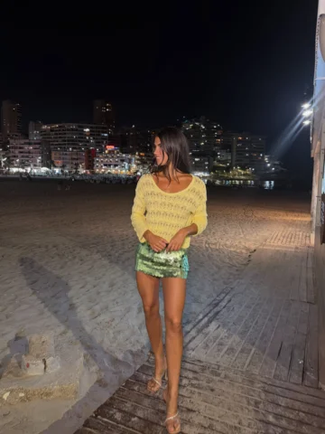 Las noches de verano tienen algo especial 💫 
Pd: a veces también nos arreglamos
