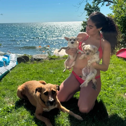 Joy is just having souls you love be close and healthy ❤️