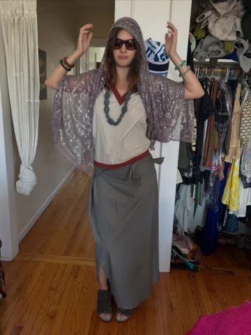 city kid fittings with willa 🧘🏻‍♀️🕉️💎👜🌇⚜️ if u havent watched the perfect 
