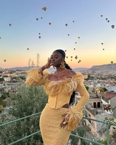 Been living my vision board lately.