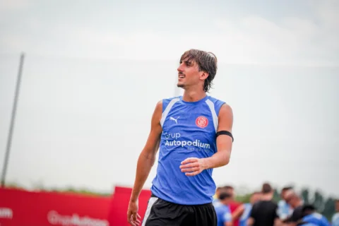 Primeros días 🥵☀️
@gironafc