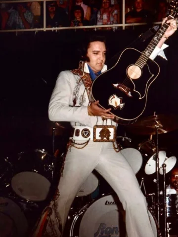 •July 22nd, 1975
•Asheville Civic Center 
•Asheville, North Carolina 
•8:30 PM

