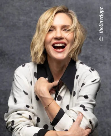 🤍 @rheaseehorn x @latimes_entertainment 🤍 photos @ianspanier hairs @marktownse