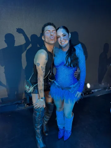 Muita energia e gratidão na gravação do DVD da @raphaafavorita 🥹💕 foi lindo!!!