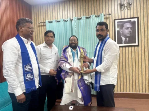 आज नगीना लोकसभा सांसद एवं आज़ाद समाज पार्टी (कांशीराम) के राष्ट्रीय अध्यक्ष मानन