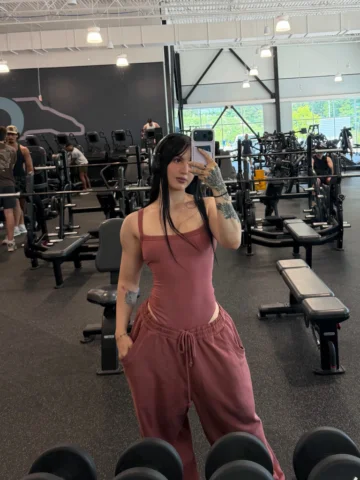 otro día en el templo ✨
fachita de @youngla 😮‍💨
#gym #fitness #bodybuilding