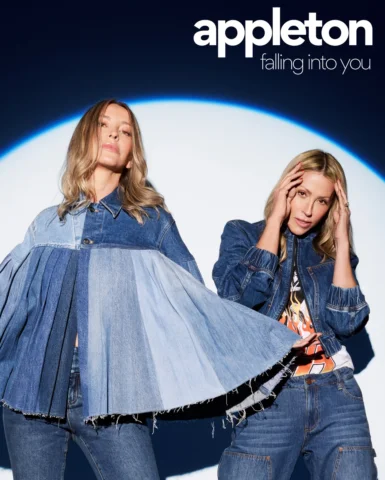 ‘Falling Into You’, our brand new Appleton single, is out now 💙

This song pou