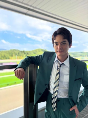 🐎
盛岡競馬場に不来方賞のスペシャルプレゼンターとして参加させて頂きました🥹

大好きな馬。
目の前の風を切り裂いて走る迫力、そして生でしか聞けない地響きの