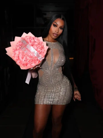 Birthday Dump! 💞🥰 Nothing short of amazing! So thankful for my friends & famil
