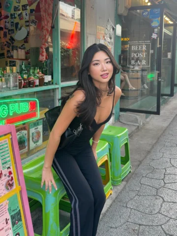 The motherland in @whitefoxboutique 🇰🇷🤍

use MARUIG to get 15% off sitewide #
