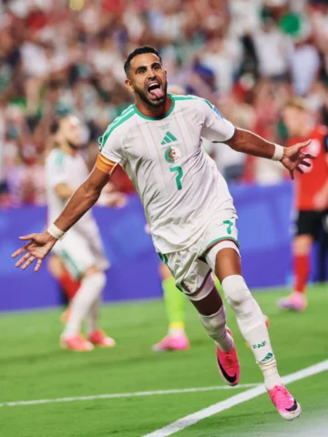 Premiers buts @fifaworldcup et la qualification ✅🇩🇿 
Al hamdoulilah 🤲🏼 #seey