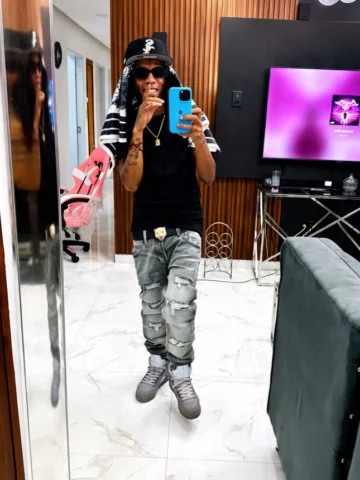 #bani  Voy subiendo 🎶 Los descarados mío 🎶 Dacela cuer👀🎶👌🏿