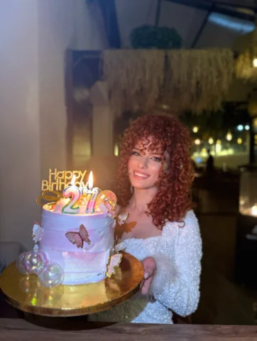 27 years old 😵‍💫🎉
