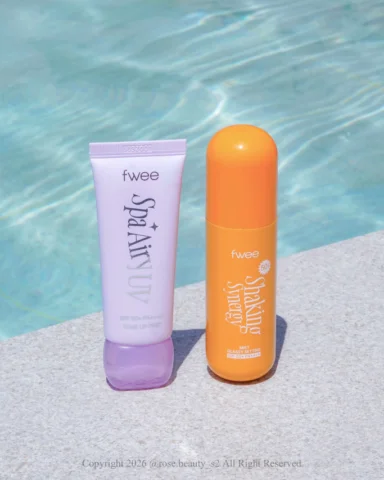 #제품협찬 누렁이들 집중!
노란끼 싹 잡아주는 베이스 등장☀️

@fwee_makeup

요즘 따라 칙칙해진 얼굴로 더 노랗게 보이는 얼굴이 고