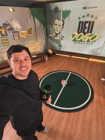 Bom dia, chat! 
Bem amigos… 

50 dias de Copa do Mundo
Muita live, conteúdo, aná