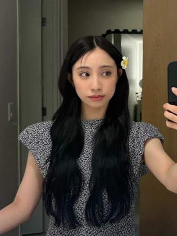 🌼
⁡
Hawaiiにて
ヘアメイクさんが髪を巻いてくれた~